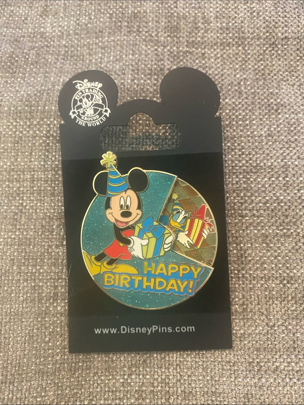 Disney Blue & Yellow Mickey Birthday Celebration Pin (3)